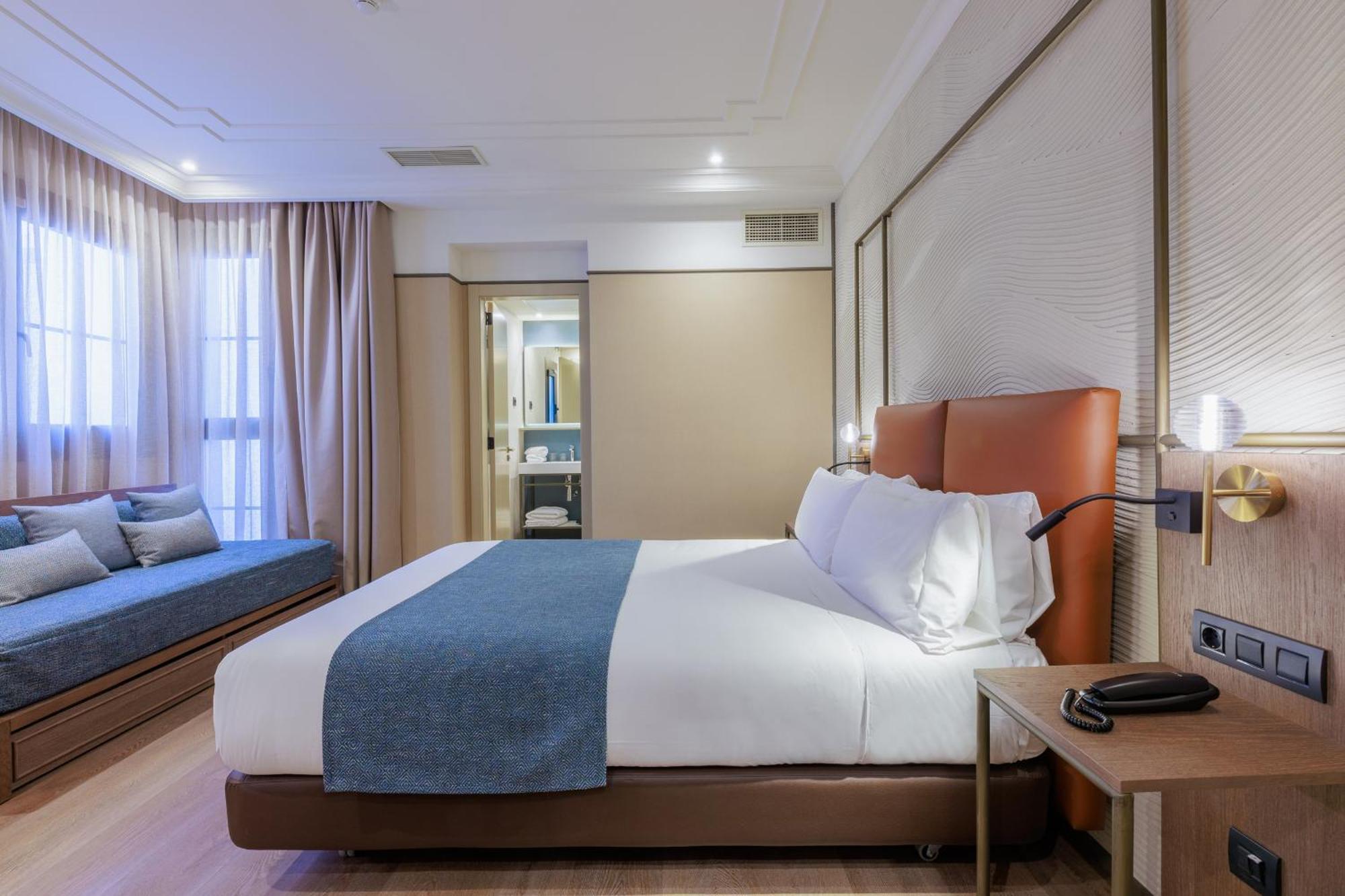 Hotel Medinaceli New Reopening 2025 Barcelona Exteriér fotografie